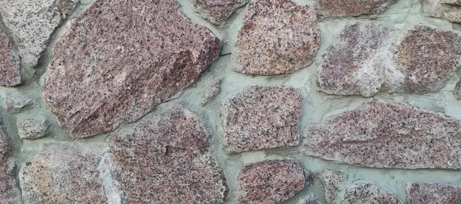 plum concrete wall