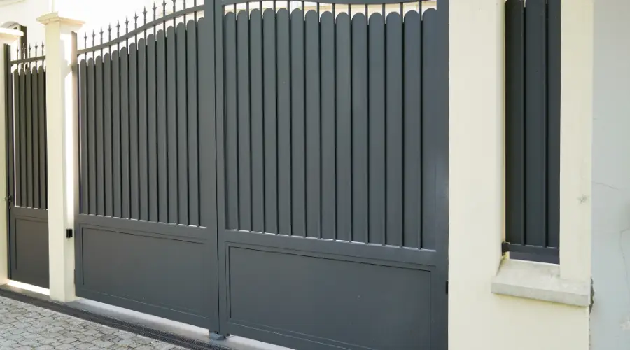 Aluminum Gates