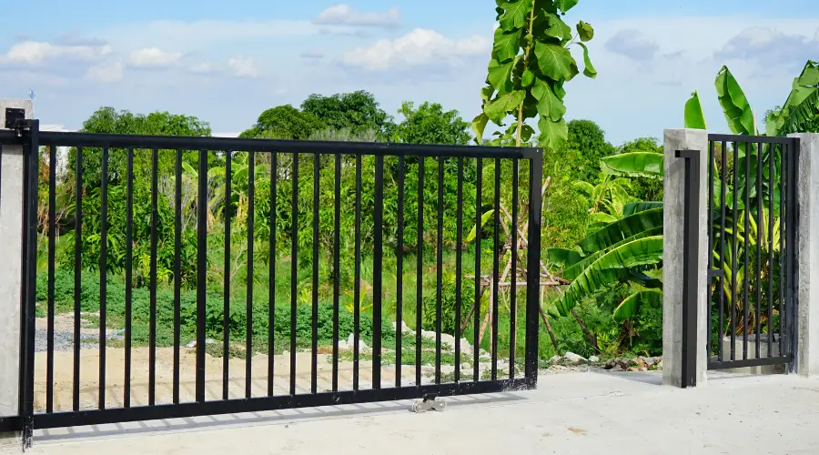 Sliding Gate