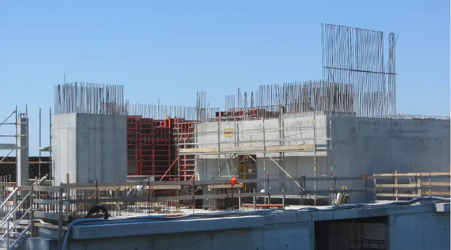 Cantilever Scaffolding in Construction