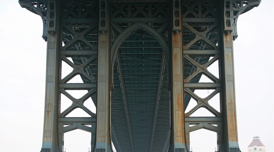 Framed superstructure