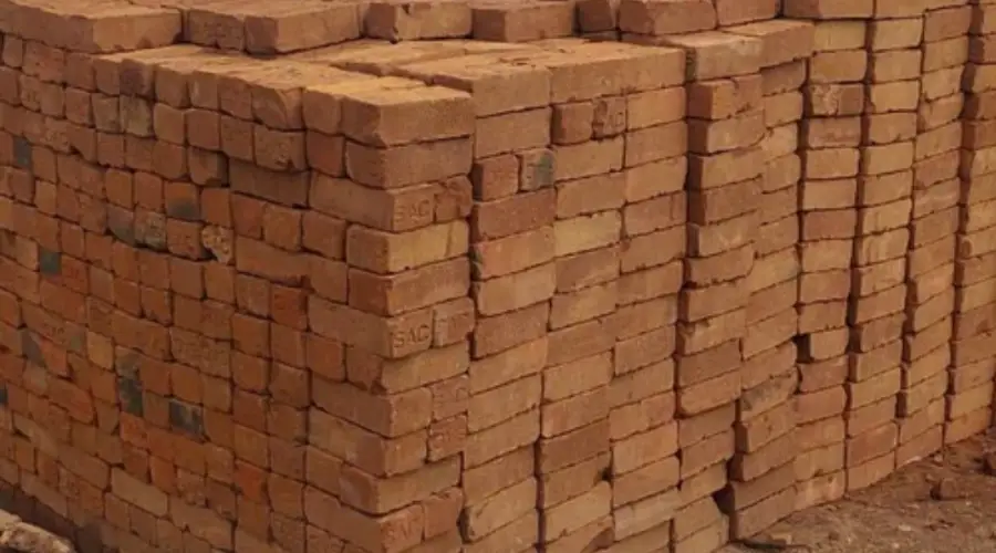 Normal Bricks