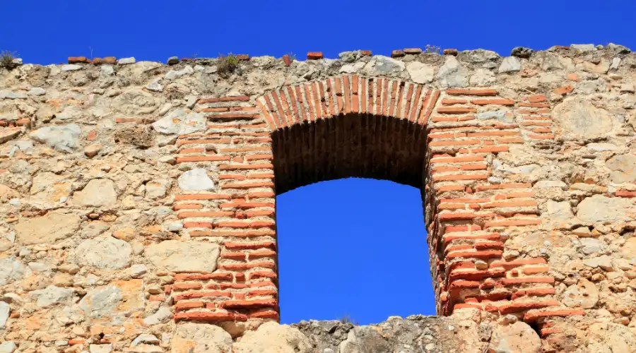 Segmental Arch