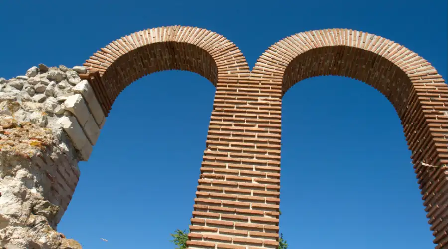 Semicircular Arch