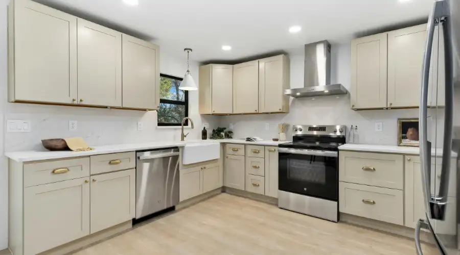 Important Considerations When Designing Custom Cabinetry