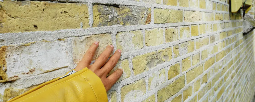 Types of pointing in construction