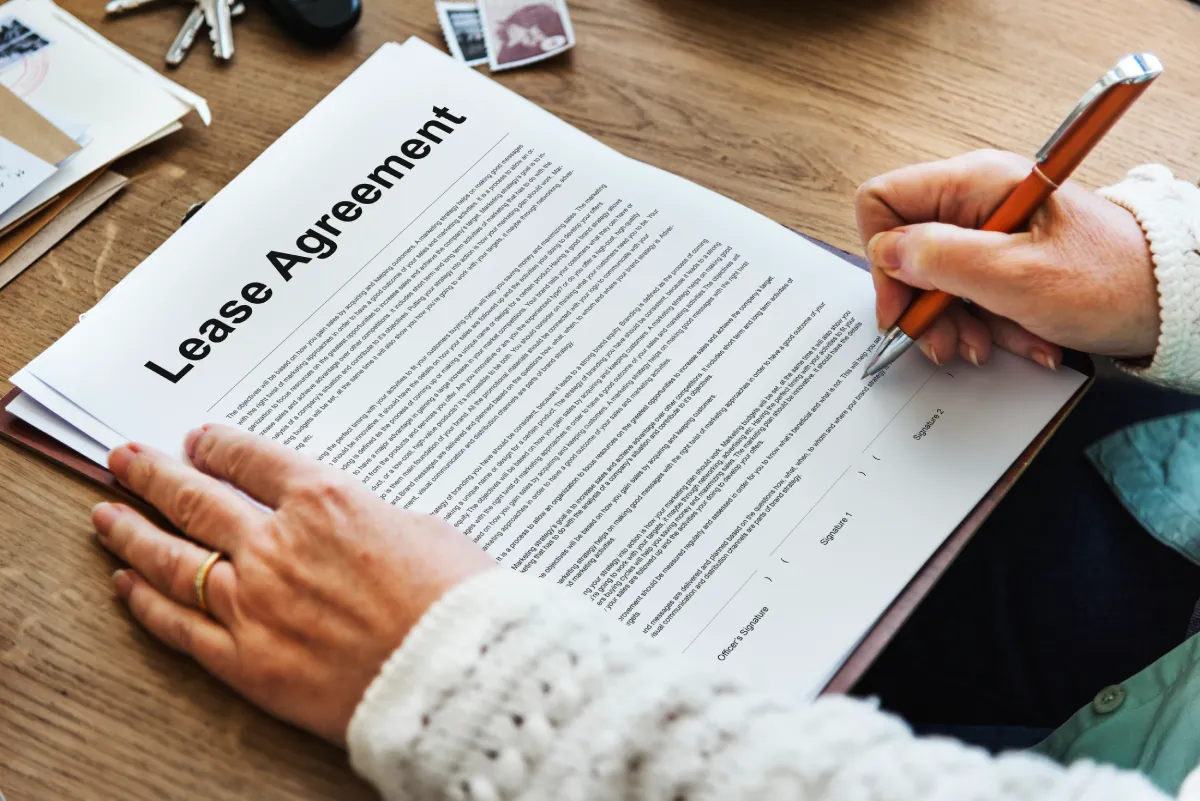 difference between lease deed and rent agreement